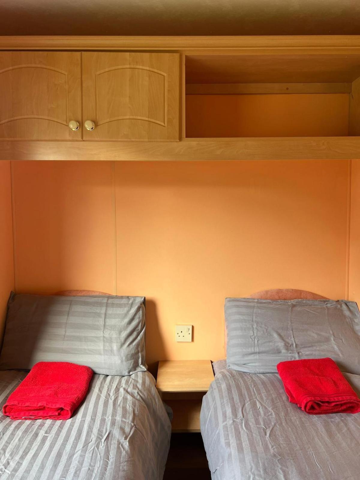 Spacious 2 Bedroomed Mobile Home Aberystwyth Dış mekan fotoğraf